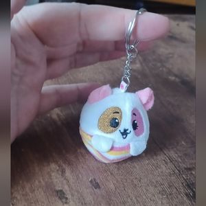 Pikmi Pops Surprise Scented Plushie beanie keychain